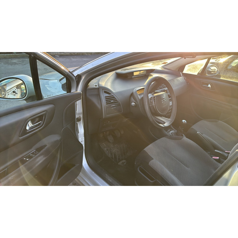 Vase de lave glace CITROEN C4 1 Photo n°17