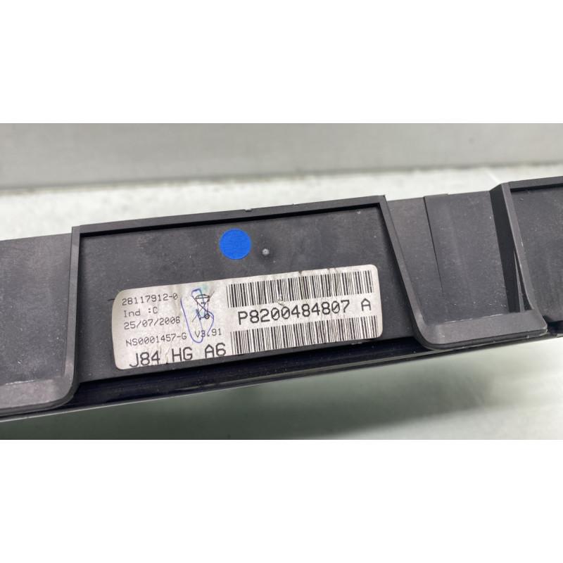 Compteur RENAULT GRAND SCENIC 2 Photo n°2