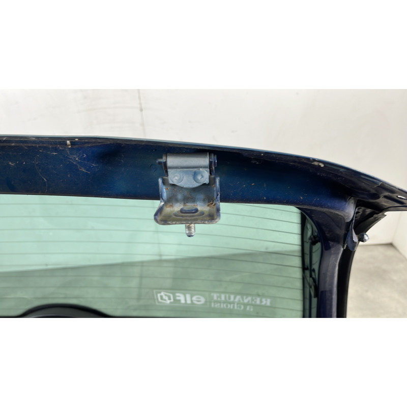 Malle/Hayon arriere RENAULT CLIO 2 Photo n°7