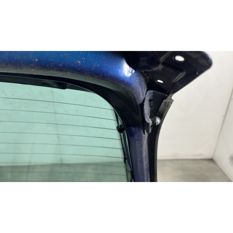 Malle/Hayon arriere RENAULT CLIO 2 Photo n°8
