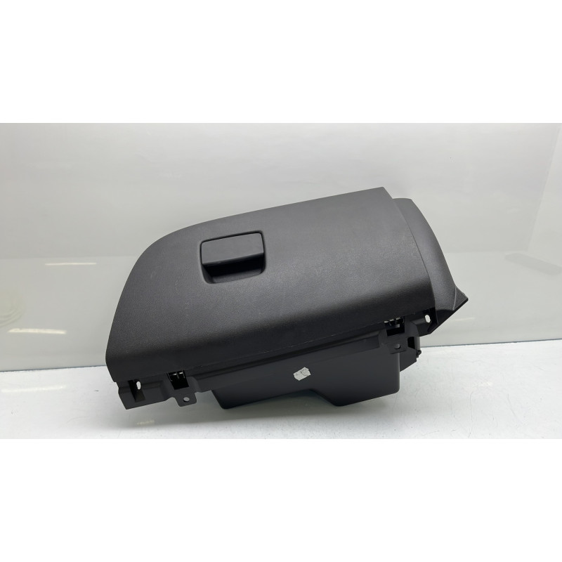 Boite a gants OPEL CORSA E Photo n°1