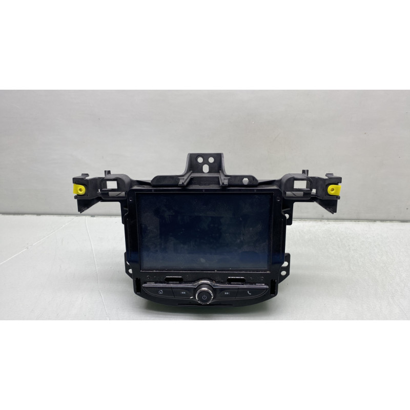 Ecran GPS OPEL CORSA E Photo n°1