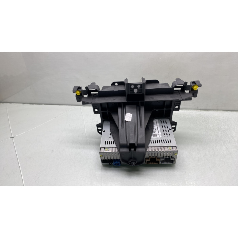 Ecran GPS OPEL CORSA E Photo n°2
