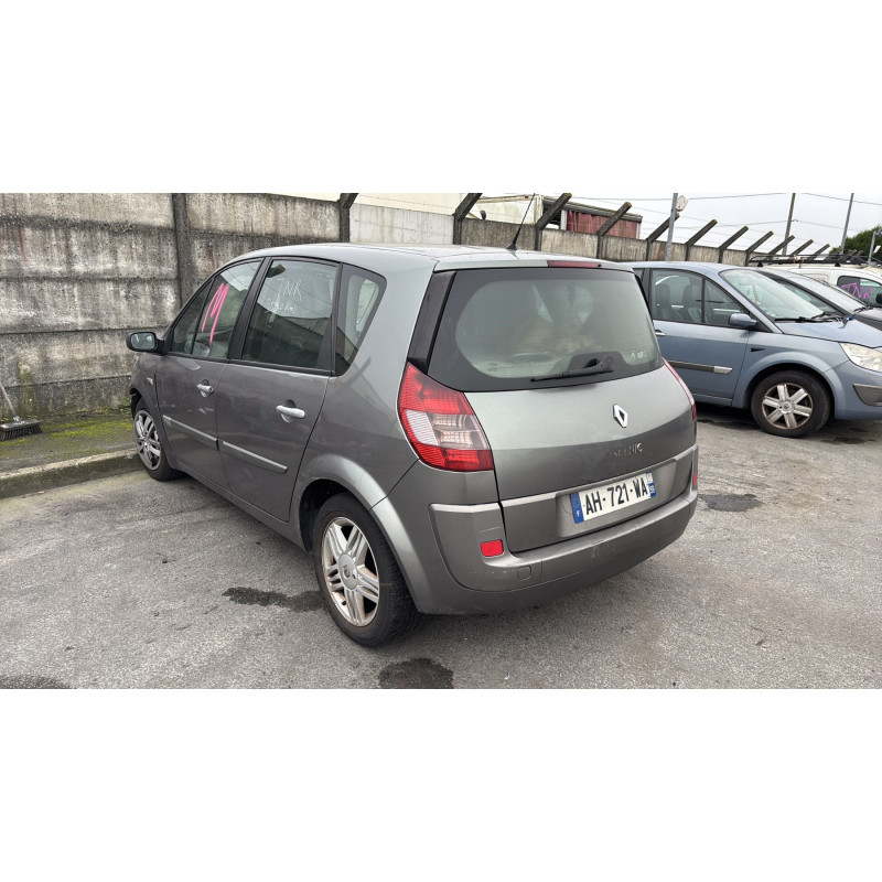 Pare choc arriere RENAULT SCENIC 2 Photo n°11