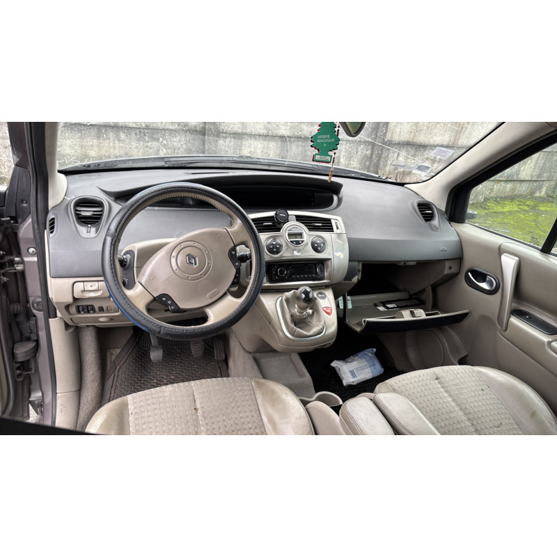 Pare choc arriere RENAULT SCENIC 2 Photo n°19