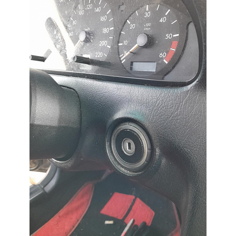 Feu arriere principal droit (feux) MERCEDES CLASSE C 202 Photo n°5