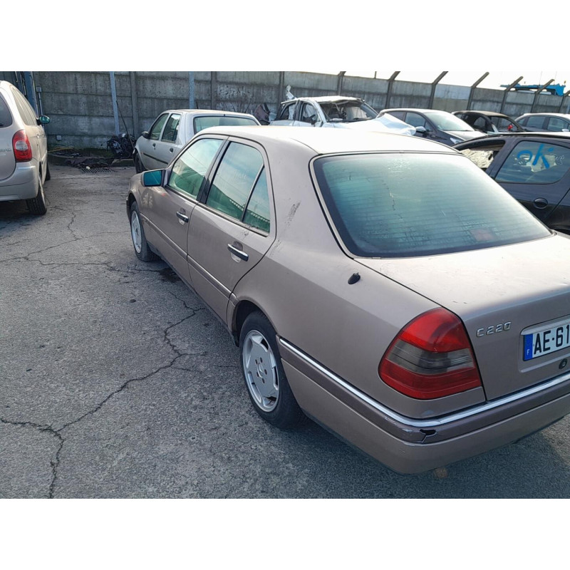 Feu arriere principal droit (feux) MERCEDES CLASSE C 202 Photo n°6