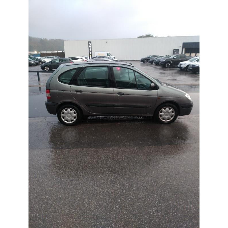 Vase de lave glace RENAULT SCENIC 1 Photo n°13