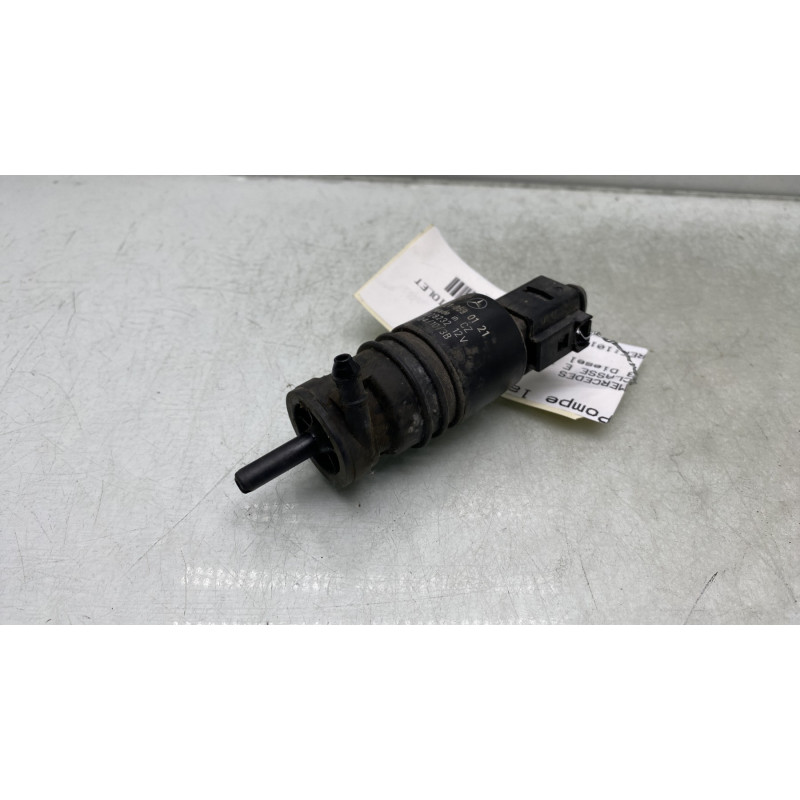 Pompe lave phares MERCEDES CLASSE E 207 Photo n°2