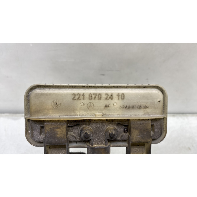 Bouton de coffre MERCEDES CLASSE E 207 Photo n°3