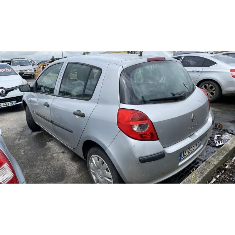 Charniere de capot RENAULT CLIO 3 Photo n°7