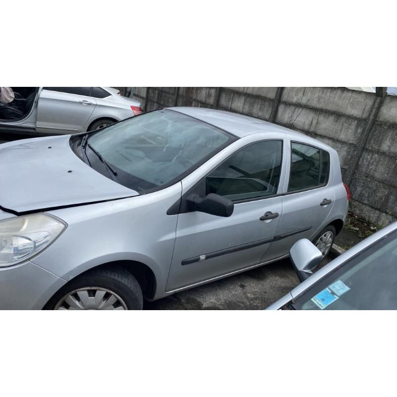 Charniere de capot RENAULT CLIO 3 Photo n°14