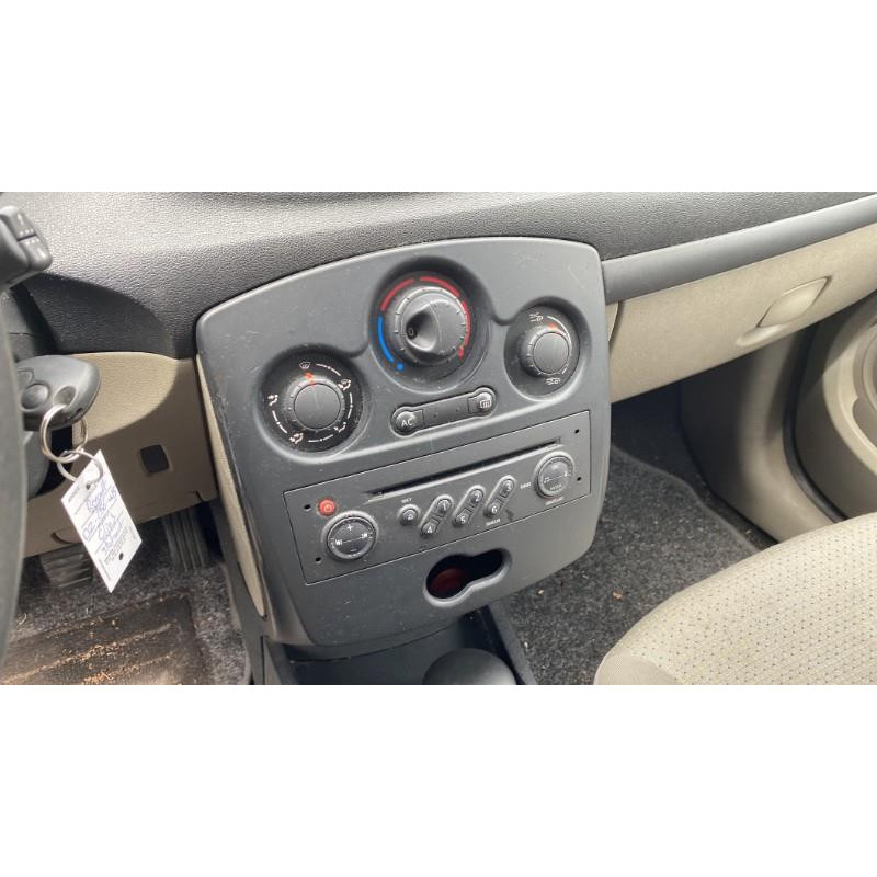 Charniere de capot RENAULT CLIO 3 Photo n°16