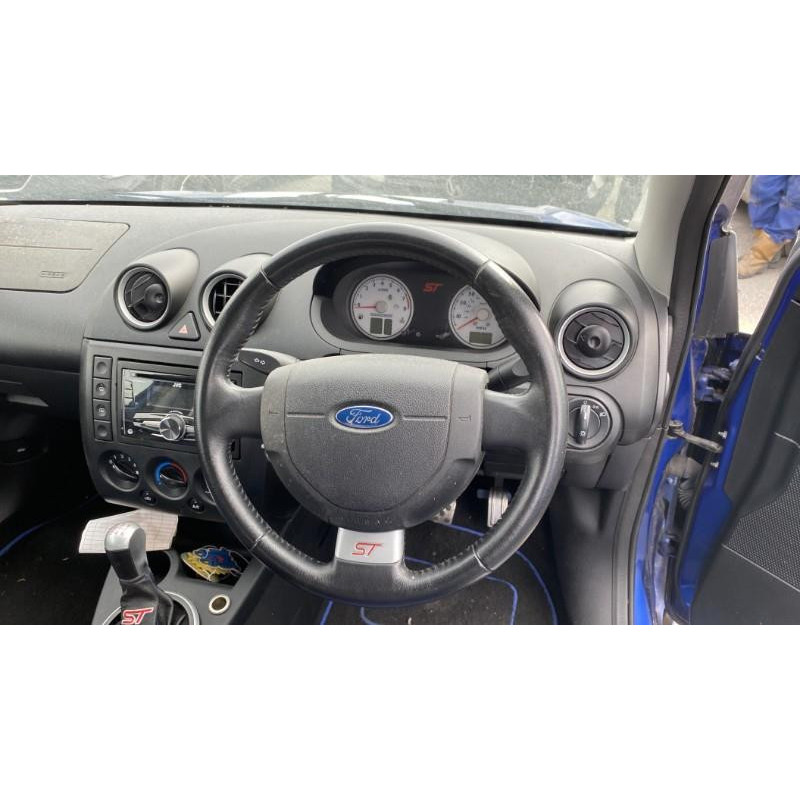 Feu arriere principal droit (feux) FORD FIESTA 5 Photo n°20