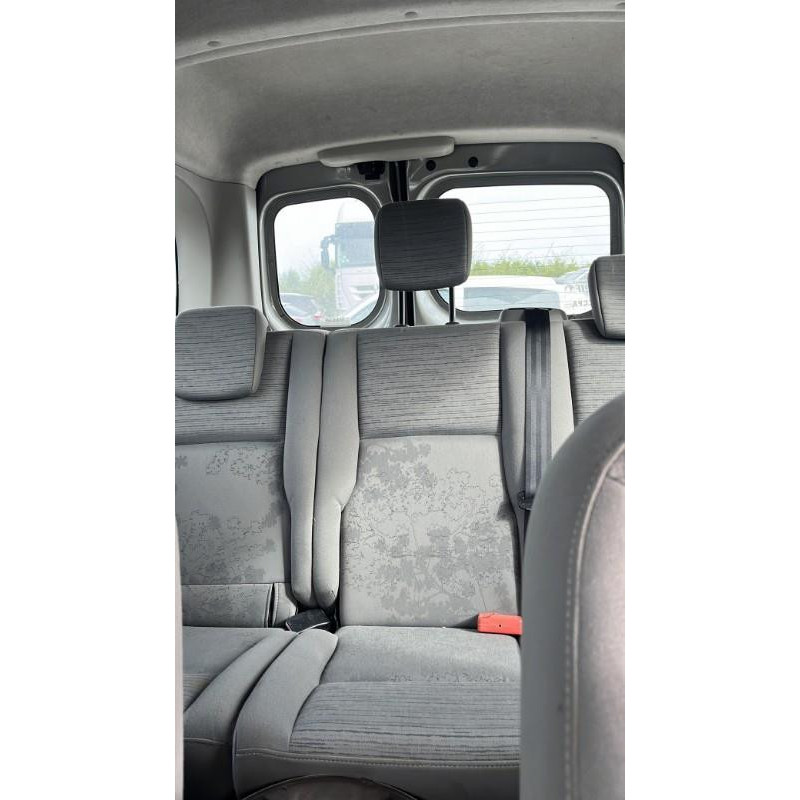 Poignee interieur avant droit RENAULT KANGOO 2 Photo n°20
