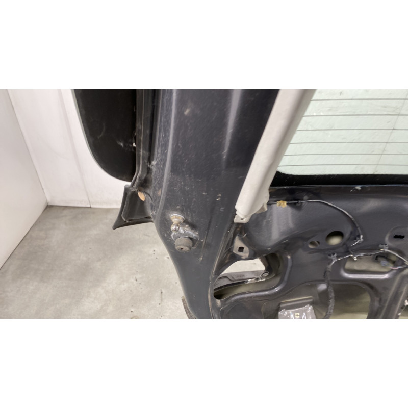 Malle/Hayon arriere OPEL MERIVA B Photo n°8