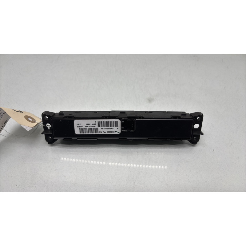 Bouton de warning CHRYSLER SEBRING 2 Photo n°1