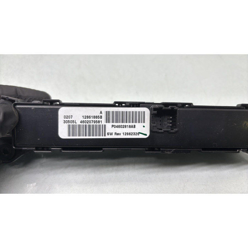 Bouton de warning CHRYSLER SEBRING 2 Photo n°4