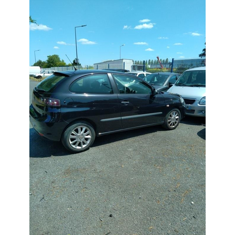 Feu arriere principal droit (feux) SEAT IBIZA 3 Photo n°13