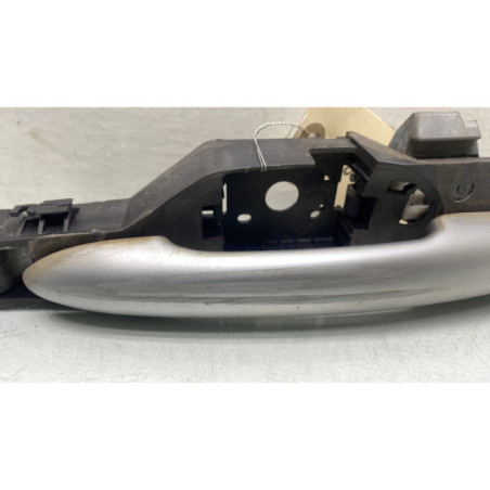 Poignee porte arriere droit RENAULT CLIO 3