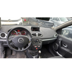 Vitre arriere droit RENAULT CLIO 3
