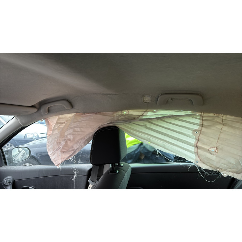 Vitre arriere droit RENAULT CLIO 3 Photo n°18