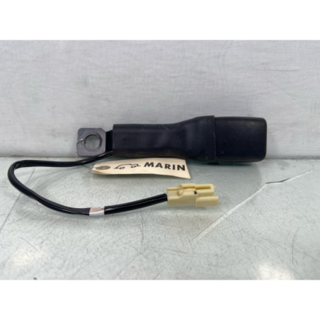 Attache ceinture avant droit SUZUKI SWIFT 4 Photo n°1