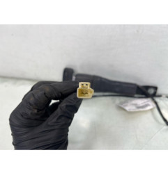 Attache ceinture avant gauche SUZUKI SWIFT 4