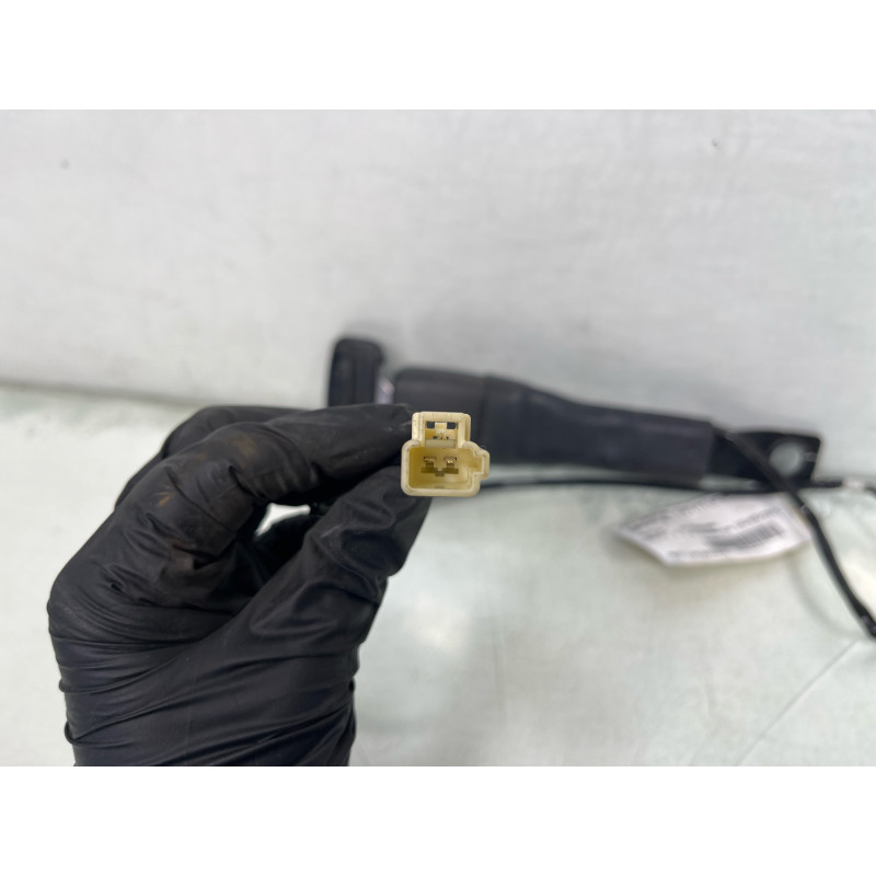 Attache ceinture avant gauche SUZUKI SWIFT 4 Photo n°3