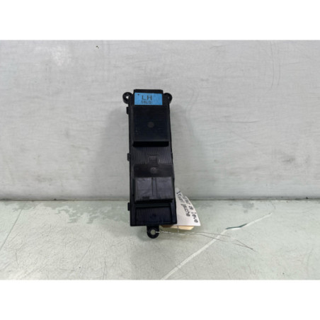 Interrupteur de leve vitre avant gauche SUZUKI SWIFT 4
