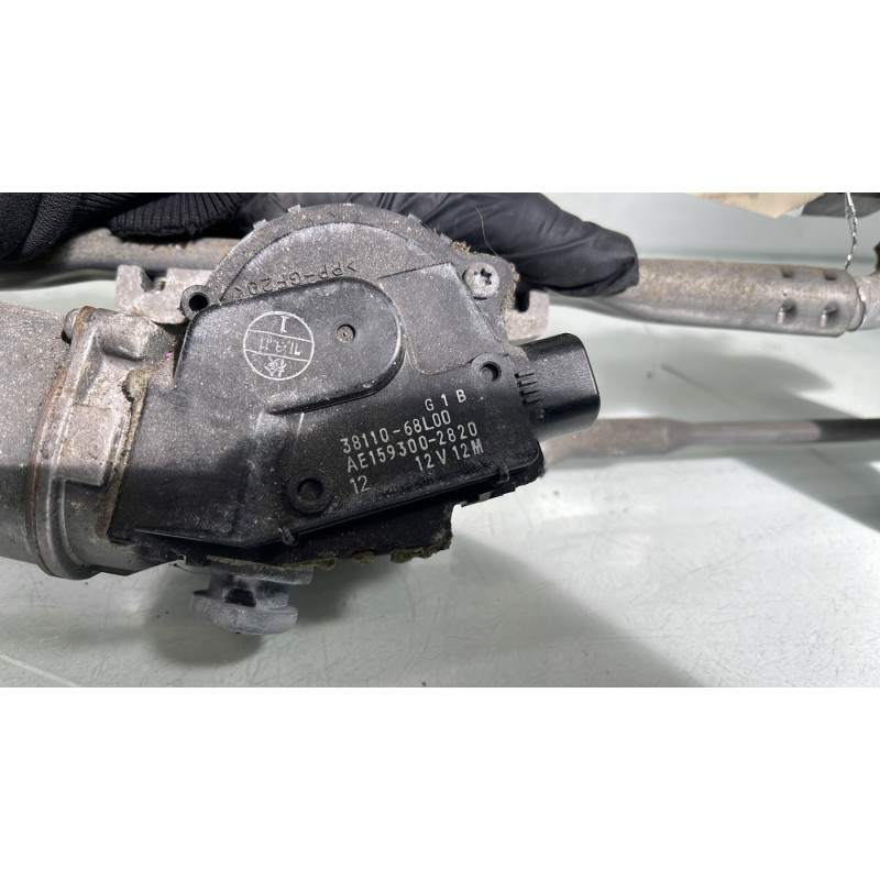 Moteur essuie glace avant SUZUKI SWIFT 4 Photo n°4