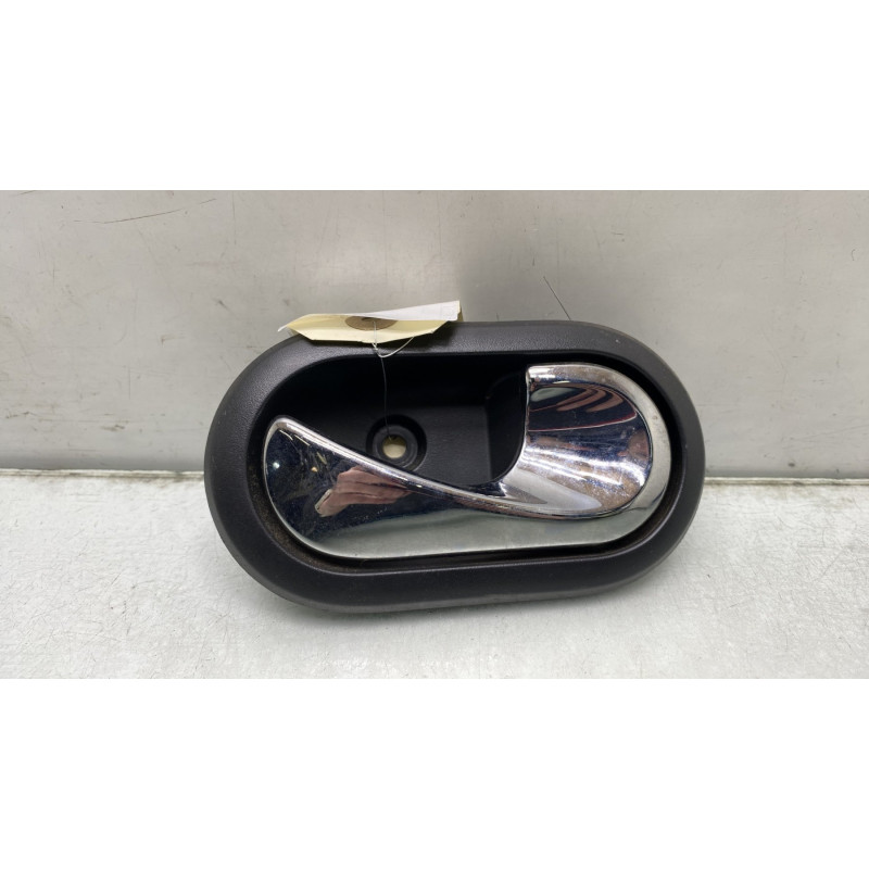 Poignee interieur arriere droit DACIA DUSTER 1 Photo n°4