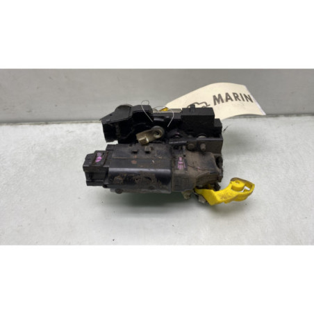 Serrure arriere droit DACIA DUSTER 1