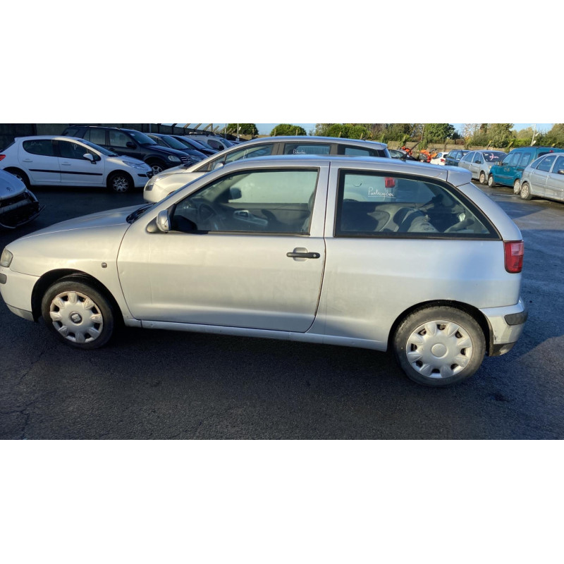 Porte avant gauche SEAT IBIZA 2 Photo n°16