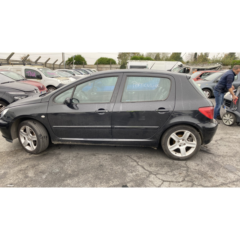 Pare choc arriere PEUGEOT 307 Photo n°12