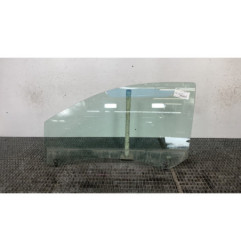 Vitre avant gauche RENAULT CLIO 3 Photo n°1