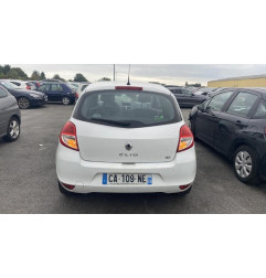 Vitre avant gauche RENAULT CLIO 3