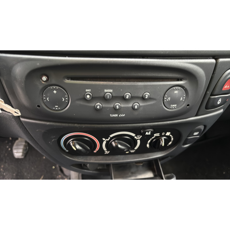 Verin de coffre RENAULT MEGANE 1 Photo n°19