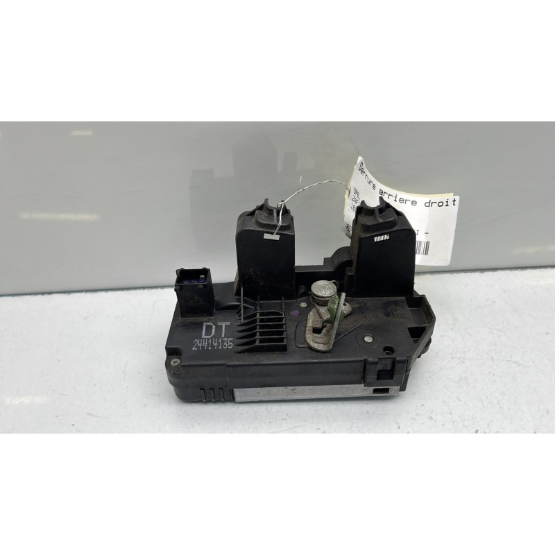 Serrure arriere droit OPEL ZAFIRA A Photo n°1
