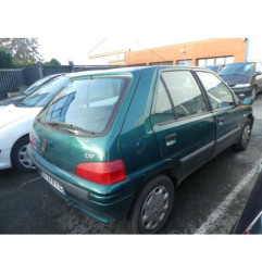 Vitre arriere droit PEUGEOT 106
