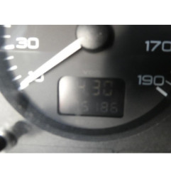 Vitre arriere droit PEUGEOT 106