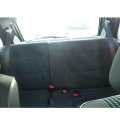Vitre arriere droit PEUGEOT 106