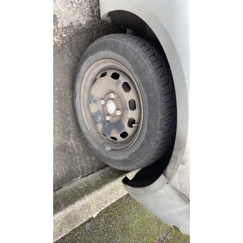 Pretensionneur de ceinture avant droit FORD FIESTA 5 Photo n°19