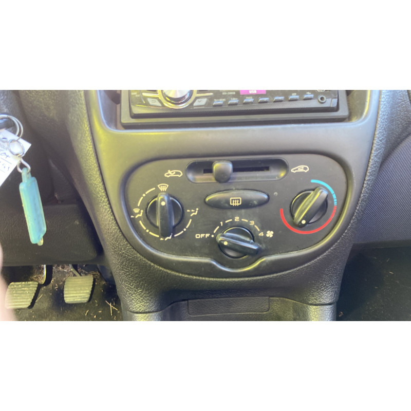 Boitier air bag PEUGEOT 206 Photo n°19