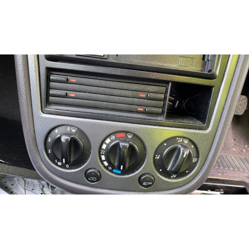 Retroviseur droit MERCEDES CLASSE A 168 Photo n°18