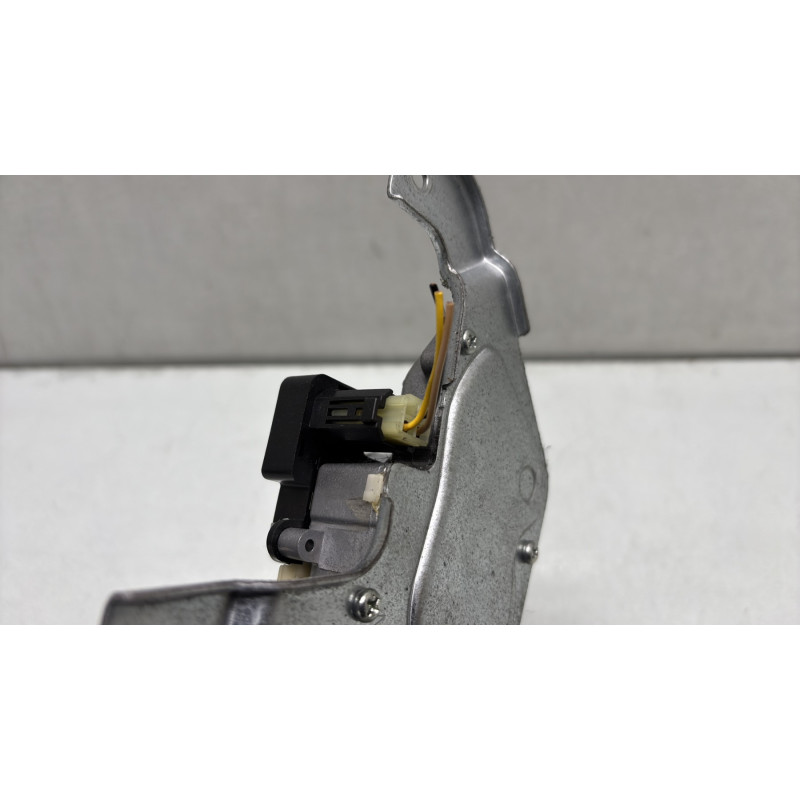 Moteur essuie glace arriere SUZUKI SWIFT 4 Photo n°4