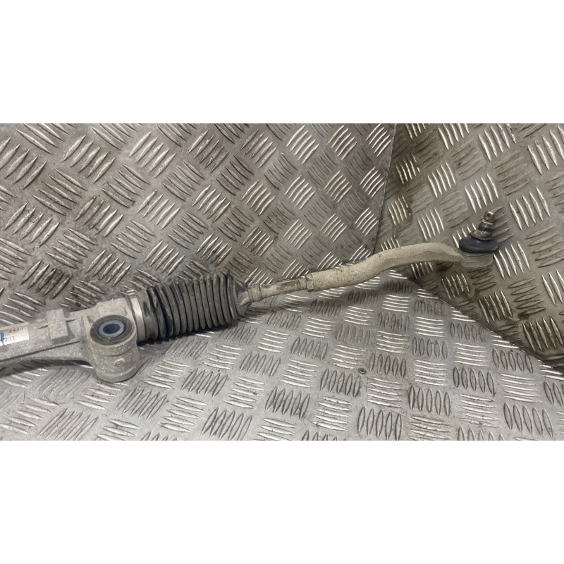 Cremaillere assistee SUZUKI SWIFT 4 Photo n°4