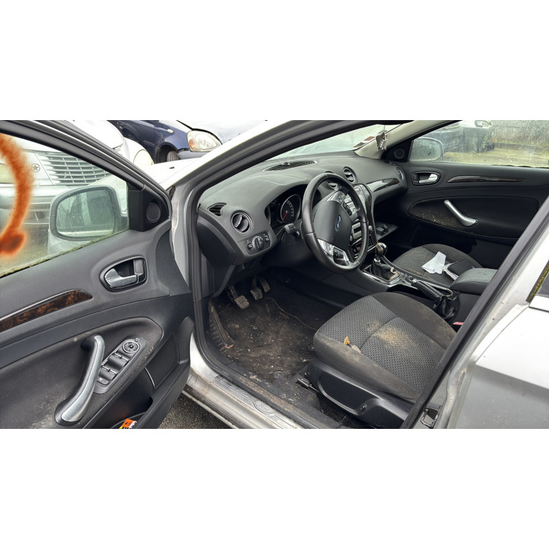 Vitre arriere gauche FORD MONDEO 3 Photo n°15
