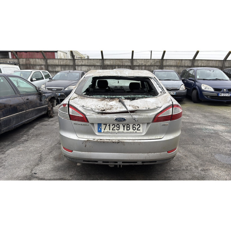 Bouton de warning FORD MONDEO 3 Photo n°8