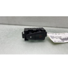 Bouton de warning DACIA SANDERO 2 Photo n°1